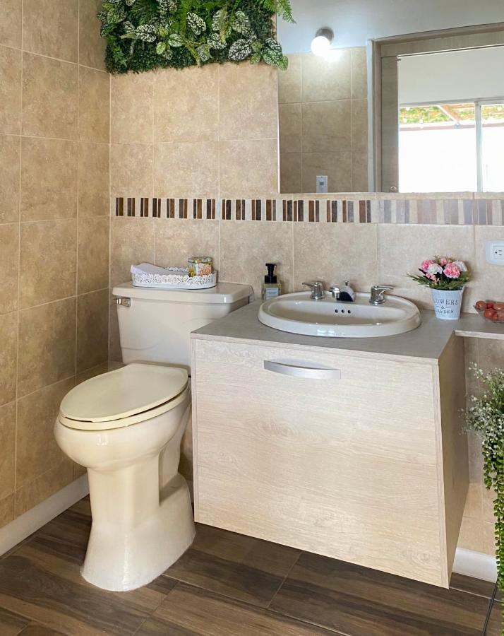 Platinum Home Меделин Екстериор снимка